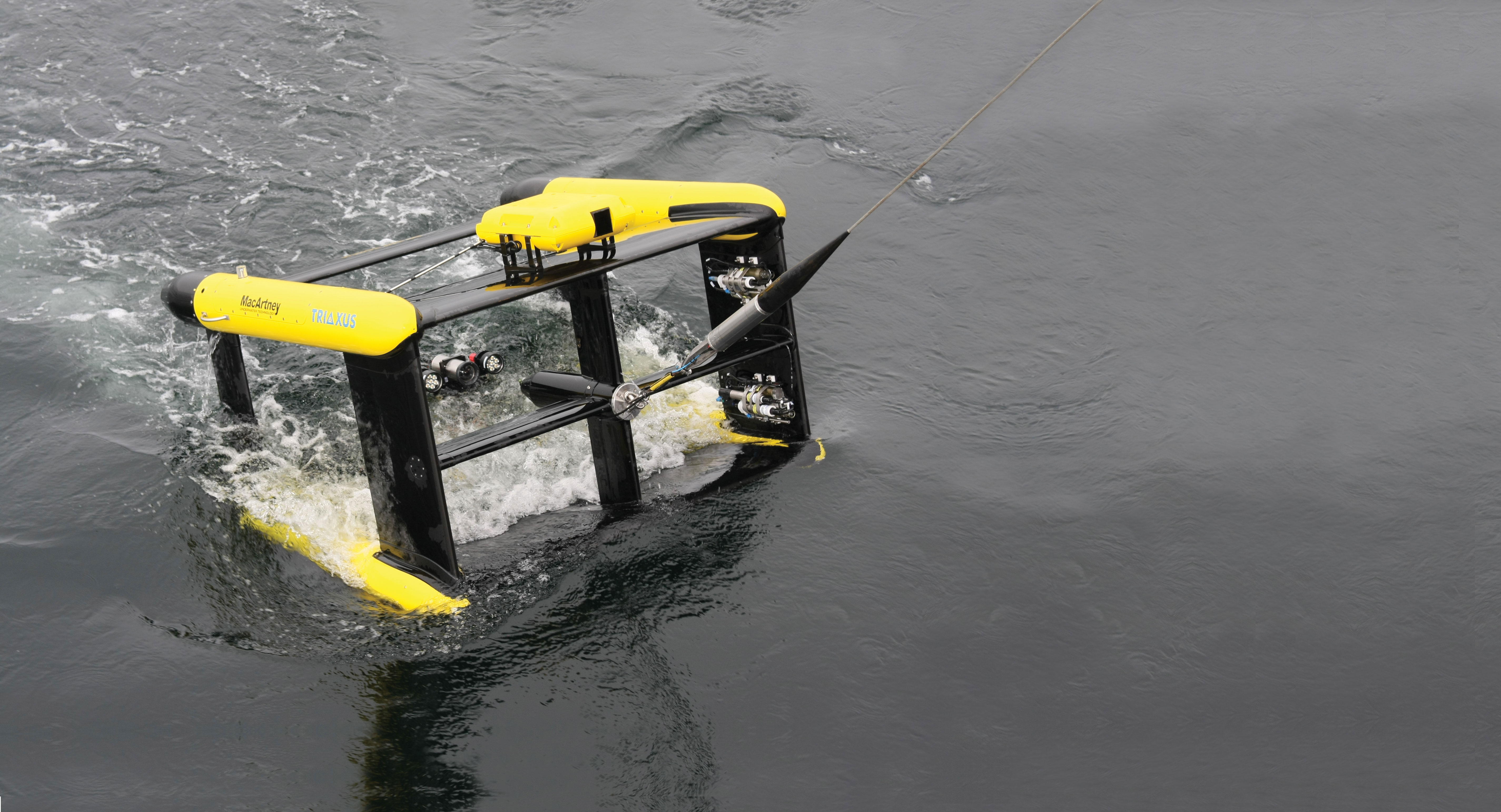 Data acquisition TRIAXUS 145 W