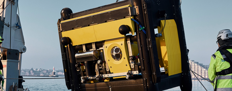 12301 Macartney Focus 3 008 W