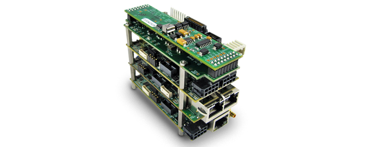 MUX 914-X-series-stacked-cards